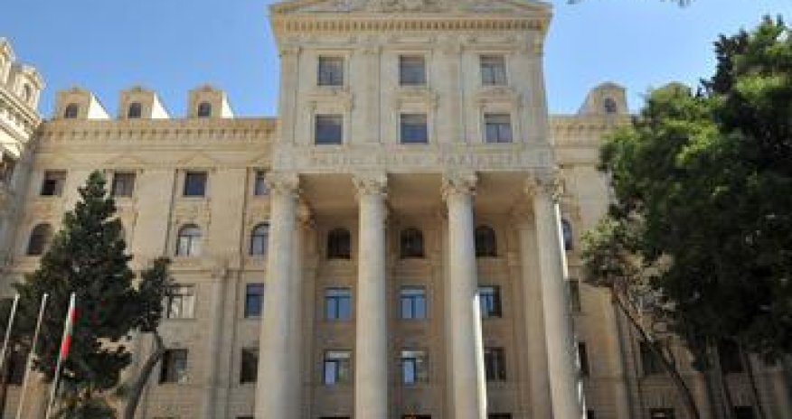 Baku responds to Nalbandian