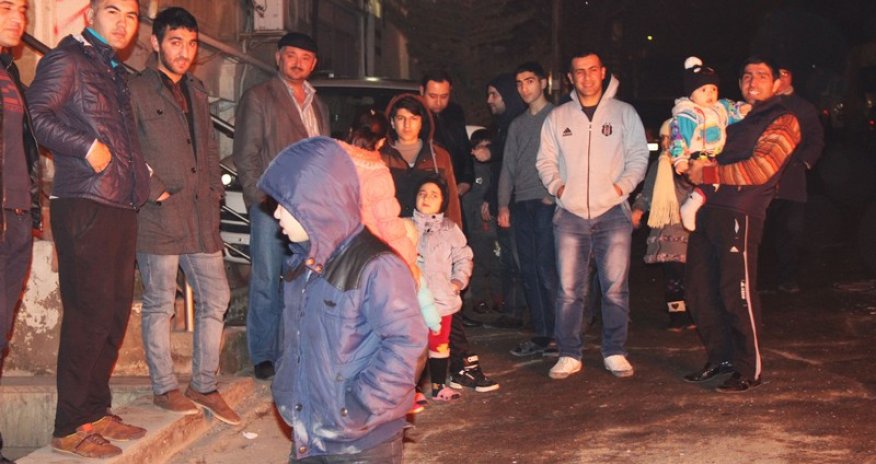 Пожарные тушат праздничный костер на 