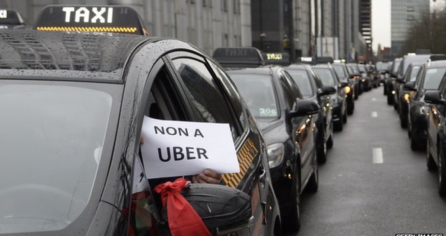Uber banned as police swoop in other countries