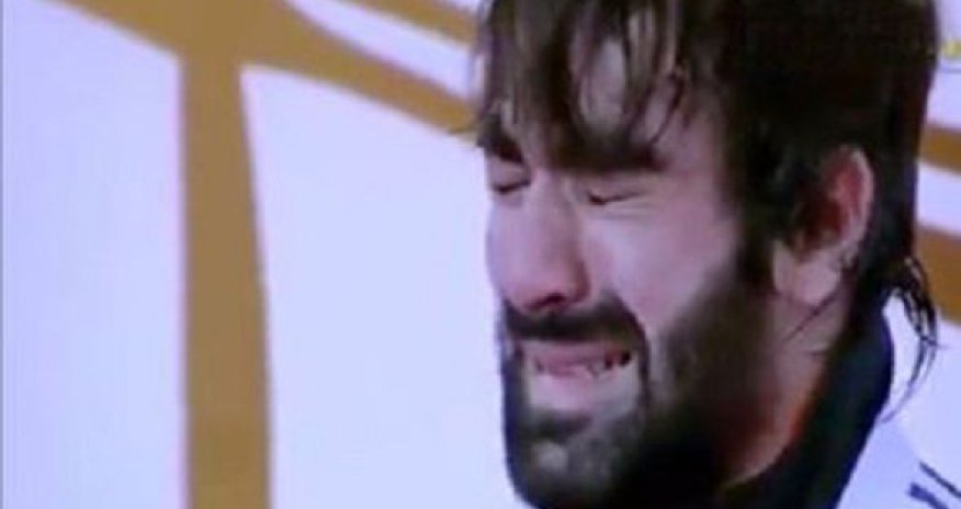 Наш чемпион не смог сдержать слез