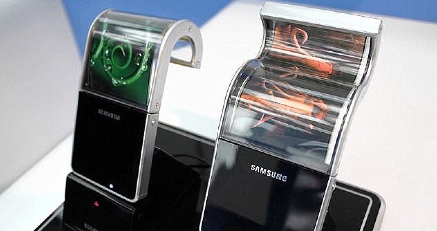 Will Samsung's Galaxy S7 fold in HALF?