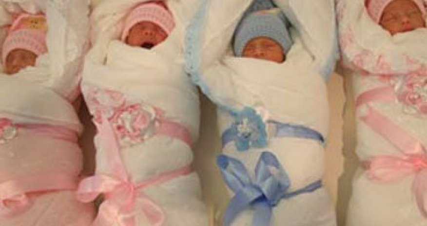 Четверня в бакинской семье