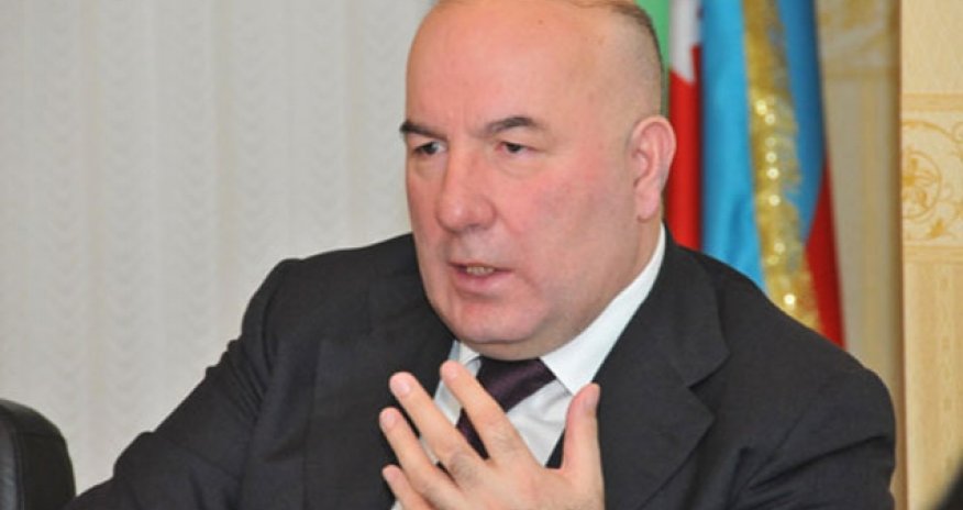 Эльмана Рустамова могут переизбрать