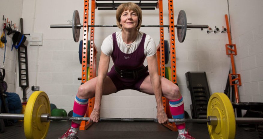 Gran breaks world record for lifting double her body weight