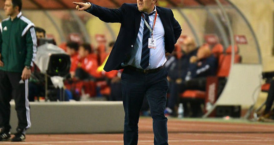 Поведение Просинечки у бровки