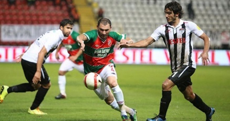 Mahir Şükürov “Karşıyaka”dan kənarlaşdırıldı