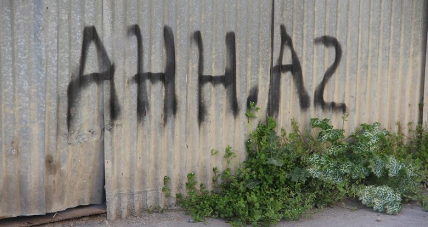 Bakının divarlarına cızılan 