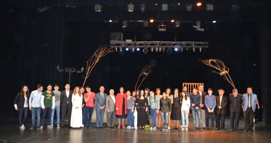 Gənc Tamaşaçılar Teatrında teatr – məktəb əlaqələri genişlənir...