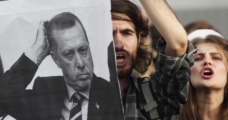 Thousands of Turkish students demand Jedi temples on campus