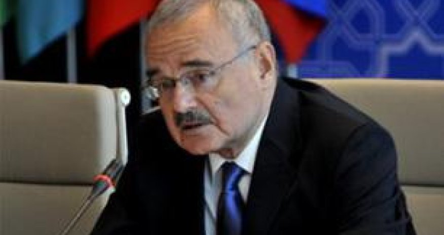 Azeri premier meets Iranian minister to discuss cooperation