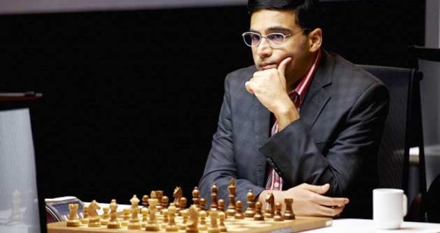 Anand draws with Giri in Azerbaijan Chess
