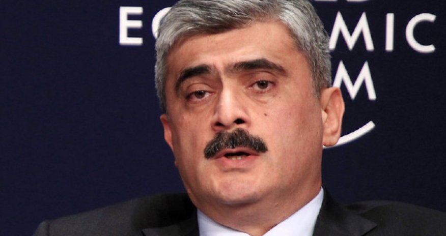 Azerbaijan puts off planned bond sale until 2016