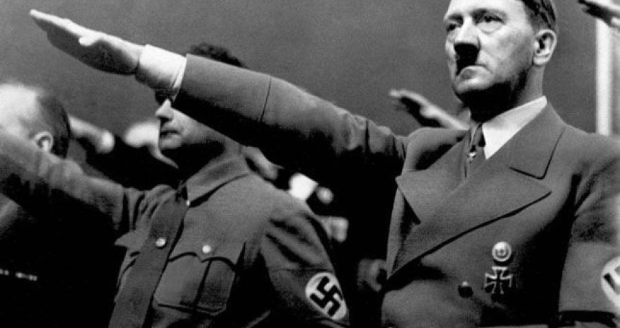 Вечеринка в честь Гитлера в Москве