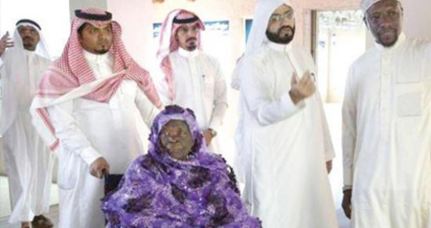 Obamanın nənəsi ümrə ziyarətində