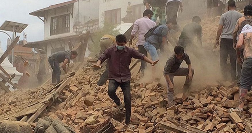 Первые секунды землетрясения в Непале