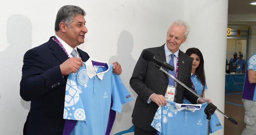 Azerbaijan's sports minister collects Baku Games uniforms