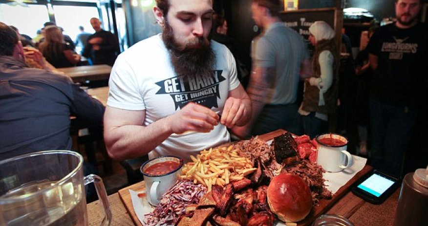 7,000 calorie meat feast