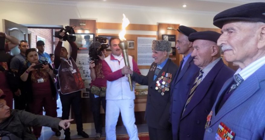 Факел Евроигр уже доставлен в Лерик