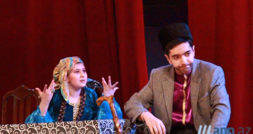 НОВОСТЬ ДНЯ:  Пъеса Джафара Джаббарлы в исполнении юных актеров