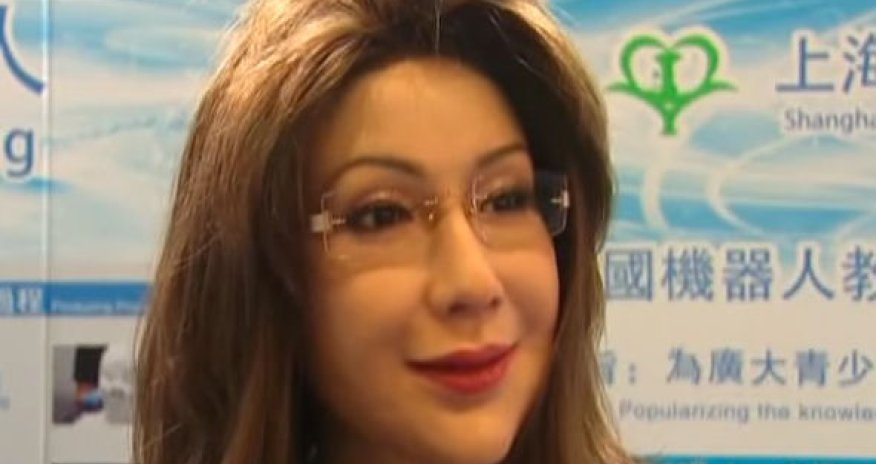 Этот робот неотличим от человека