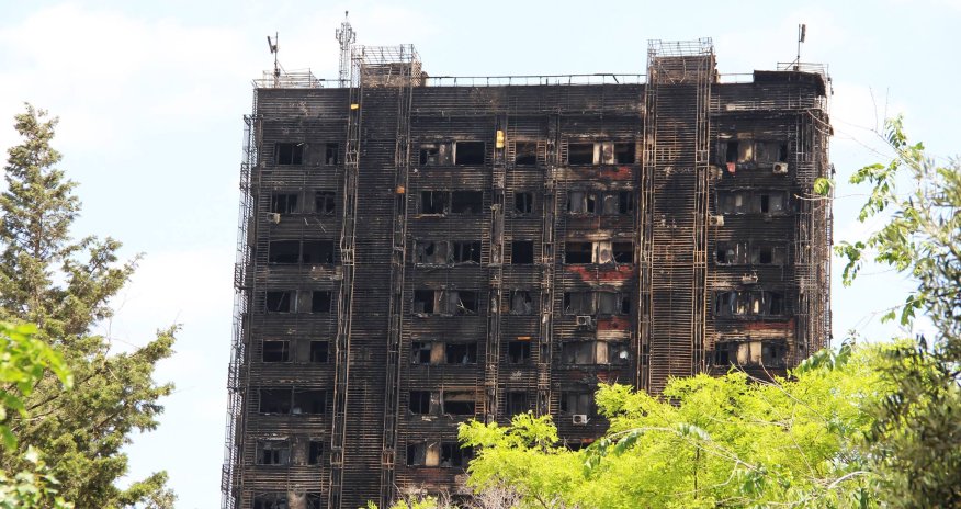 В ОБЪЕКТИВЕ: Погорельцы начали получать новые документы