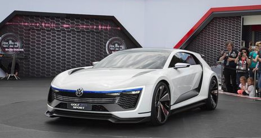 Month in tech: France’s eye in the sky