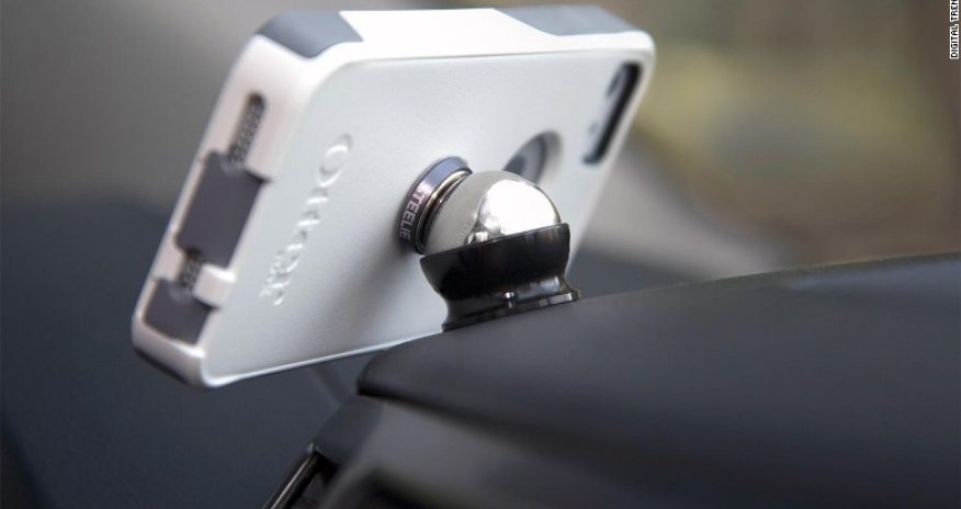 Will a magnet really destroy your smartphone or hard drive?