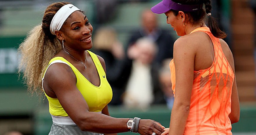 Defending champ Sharapova dumped at French; Serena escapes