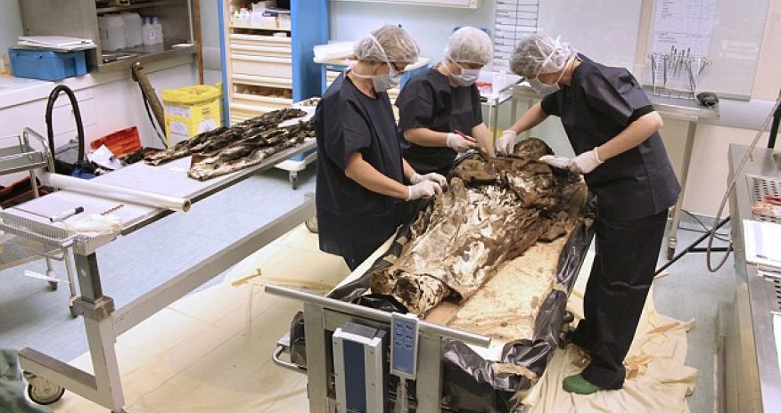 Preserved body of 17th Century noblewoman still wearing her clothes