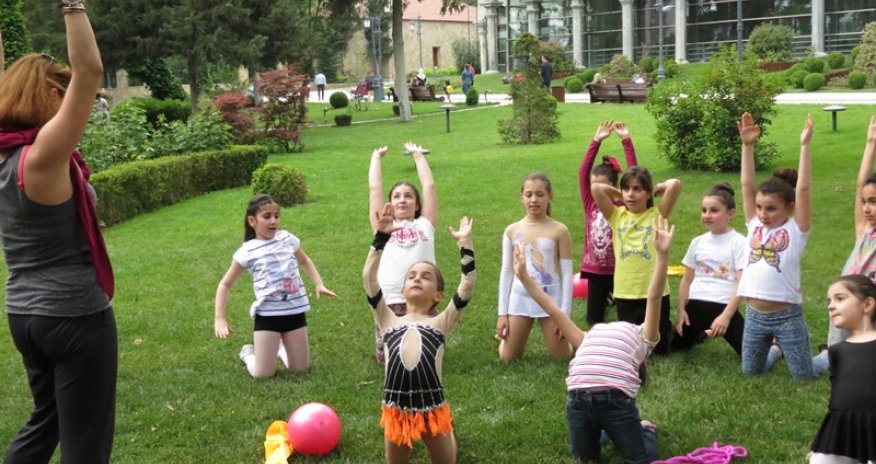 Бакинские школьники в 