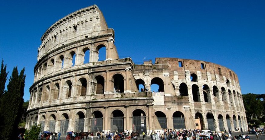 The lions' den returns to the Colosseum
