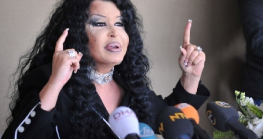 Türkiyənin məşhur müğənnisi haqqında həbs qərarı çıxarıldı