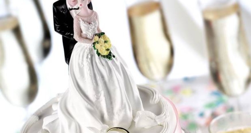 Marriage is more beneficial to men than women, study finds