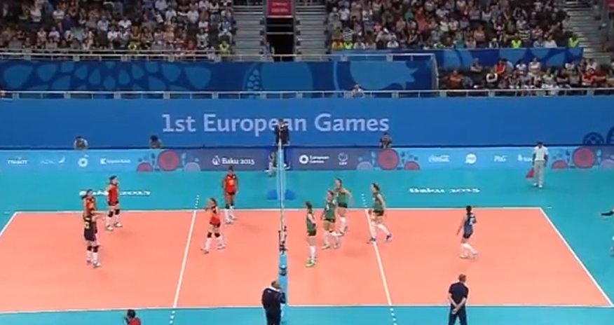 “Baku Crystal Hall”da kişilərin voleybol mübarizəsi başladı