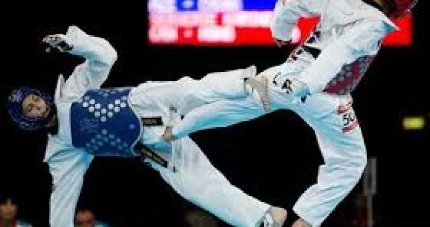 Азербайджанские таэквондисты вышли в 1/4 финала