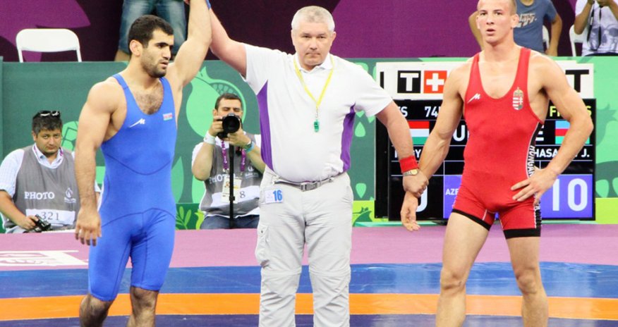 Азербайджанские борцы в полуфинале