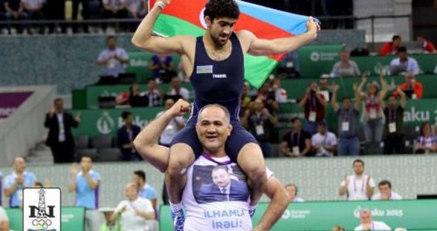 Так в Гяндже встретили победу борца