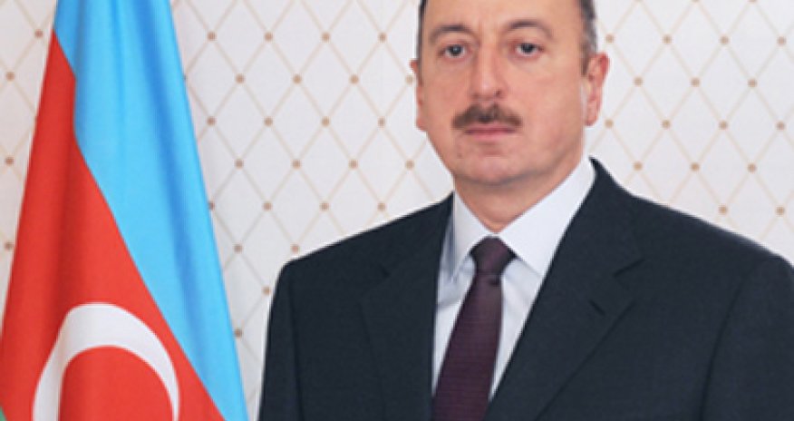 Ильхам Алиев наградил тхэквондистов