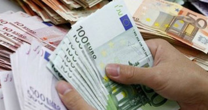 Azərbaycanda avro bahalaşdı - Məzənnə