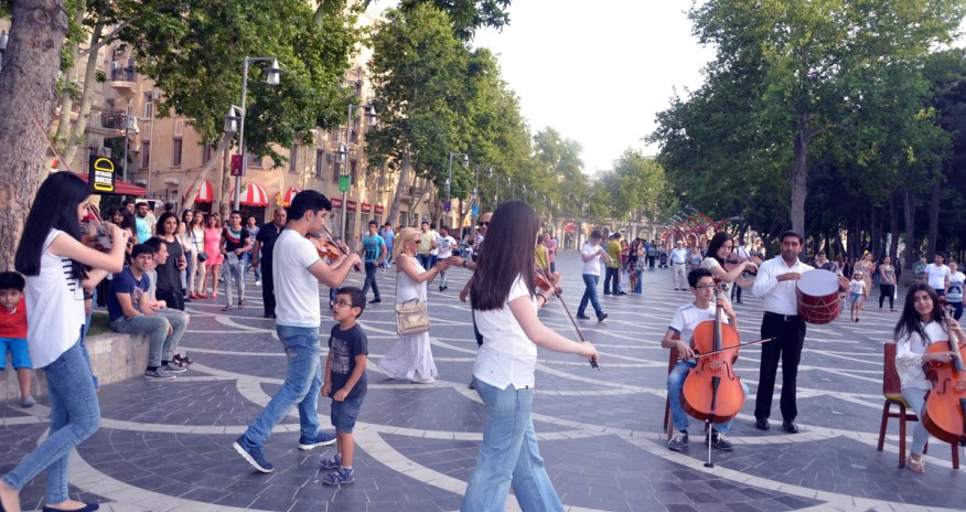 Акция юных музыкантов