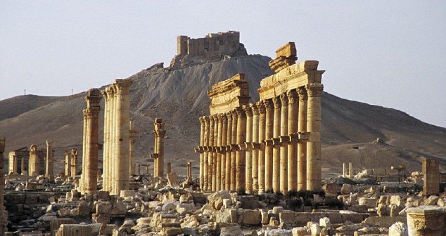 Is ISIS about to blow up ancient site of Palmyra?