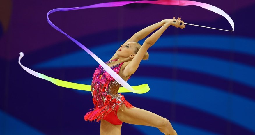 Queen Kudryavtseva gracefully trounces her rivals