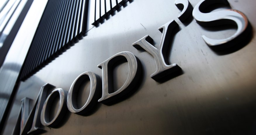 Moody's changes to negative outlook for Azerbaijan banking system