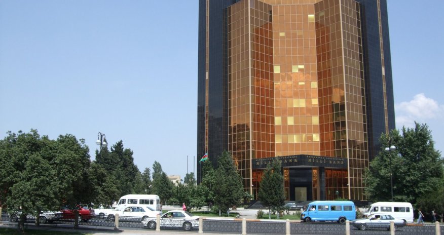 Mərkəzi Bank valyuta məzənnələrini açıqladı