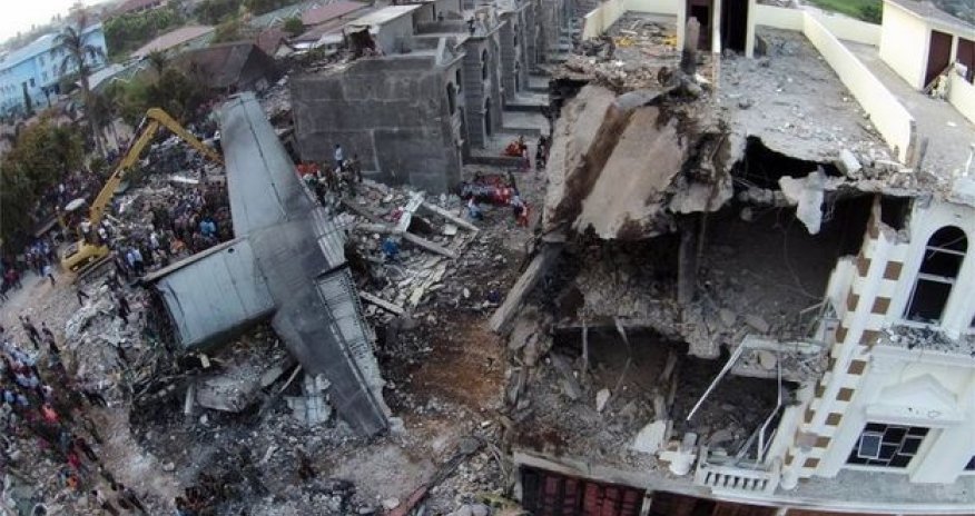 Indonesia transport plane crash death toll rises