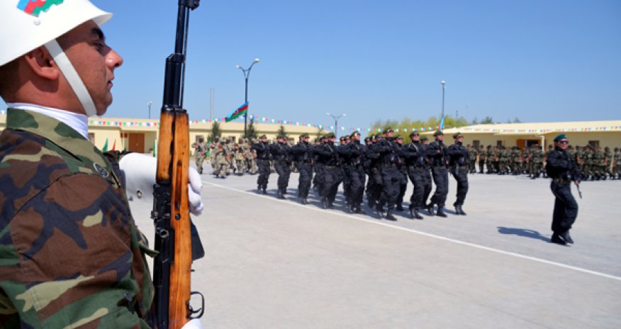 Defense minister opens new military unit near Karabakh
