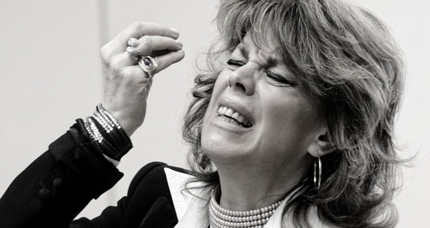 Azerbaijan blacklists Russian opera singer over illegal visit to Karabakh