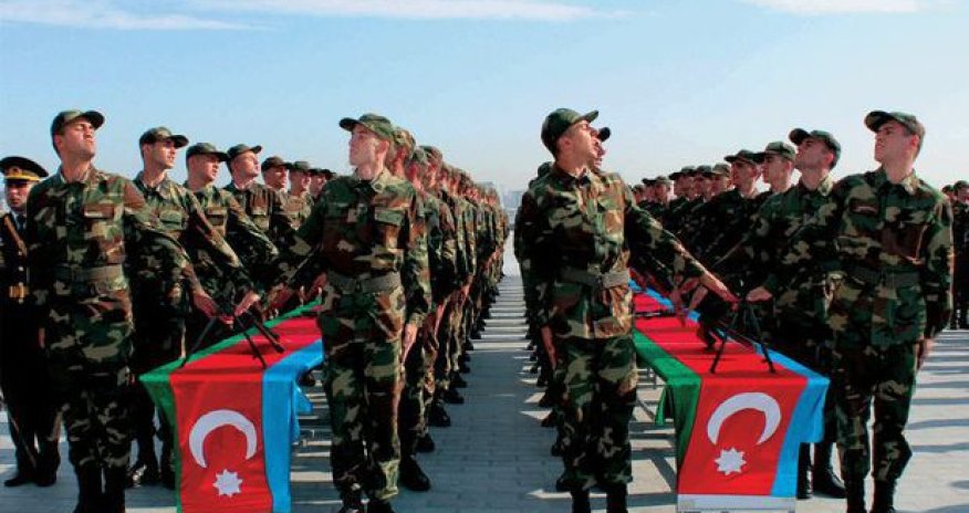 İlham Əliyev hərbi xidmətlə bağlı qanuna dəyişiklik etdi