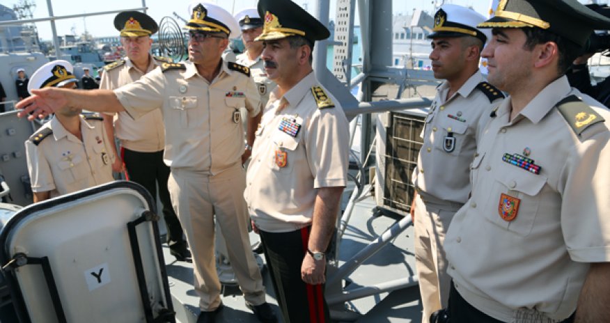 Hərbi Dəniz Qüvvələri döyüşə belə hazırlaşır - FOTOLAR