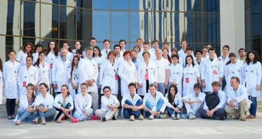 Chinese students win int'l chemistry medals in Azerbaijan